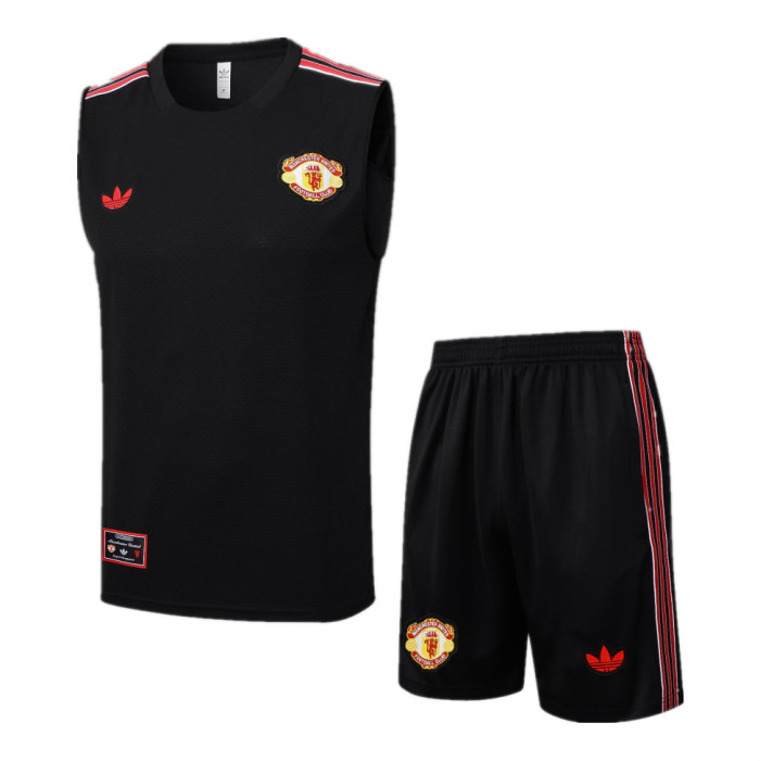 Manchester United Training Jersey 25/26