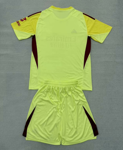 SL Benfica Goalkeeper Kids Suit 25/26