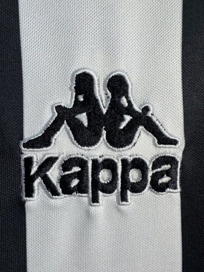 Juventus Home Retro Long Sleeve Jersey 95/97