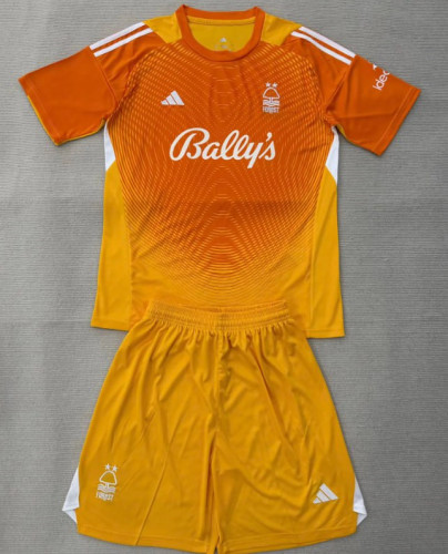 Nottingham Forest Goalkeeper Kids Suit 25/26