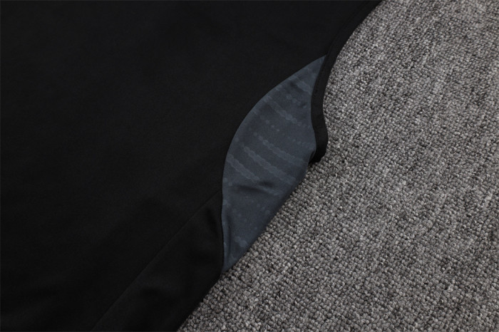 Juventus Training Jersey 25/26