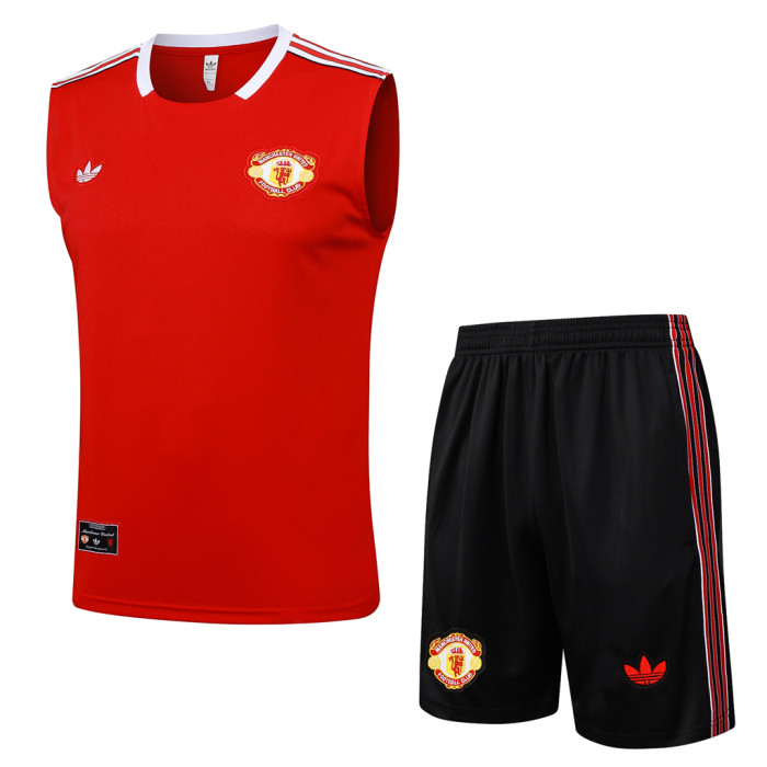 Manchester United Training Jersey 25/26