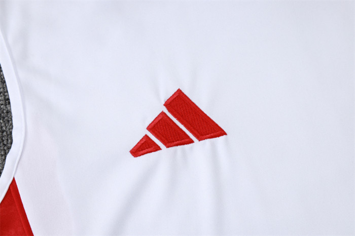 Bayern Munich Training Jersey 25/26