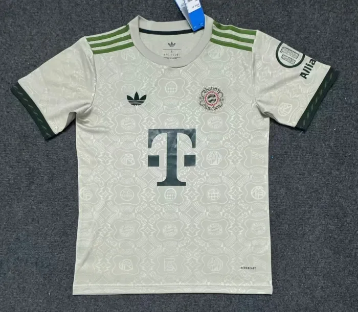 Bayern Munich Oktoberfest Man Jersey 25/26