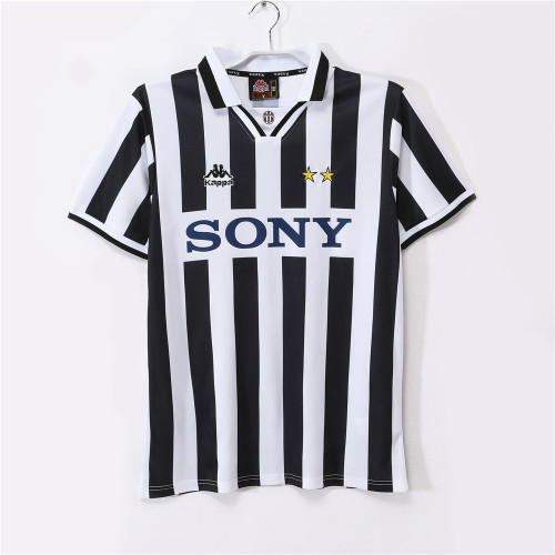 Juventus Home Retro Jersey 1995/97