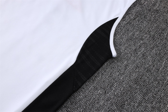 Liverpool Training Jersey 25/26