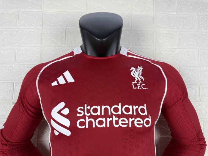 Liverpool Home Player Version Long Sleeve Jersey 25/26