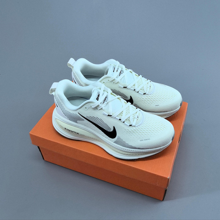 Nike Vomero 18 Men's Road Running Shoes
