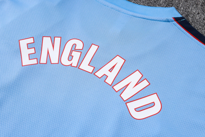 England Training Short sleeve Suit 26/27