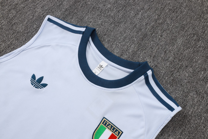 Italy Training Jersey 26/27