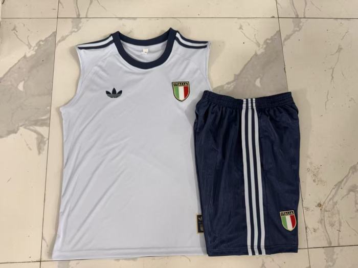 Italy Training Jersey 26/27