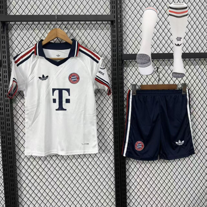Bayern Munich Away Kids Suit & Socks 26/27