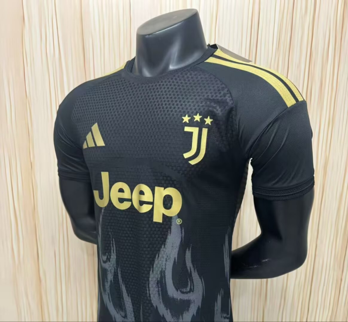 Juventus Third Man Player Jersey 26/27