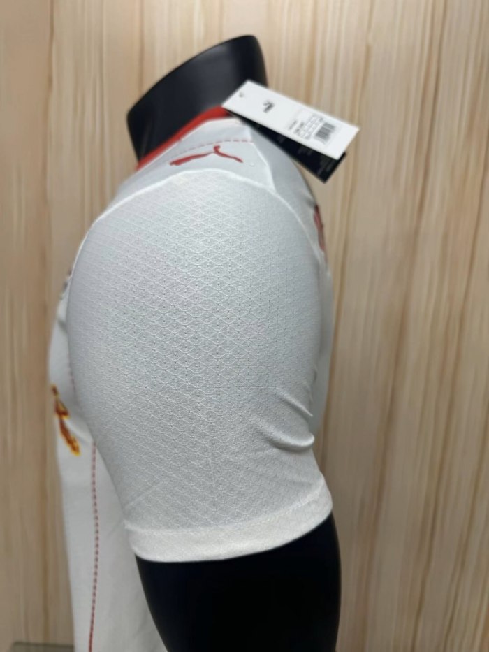 Leipzig Home Man Player Jersey 26/27