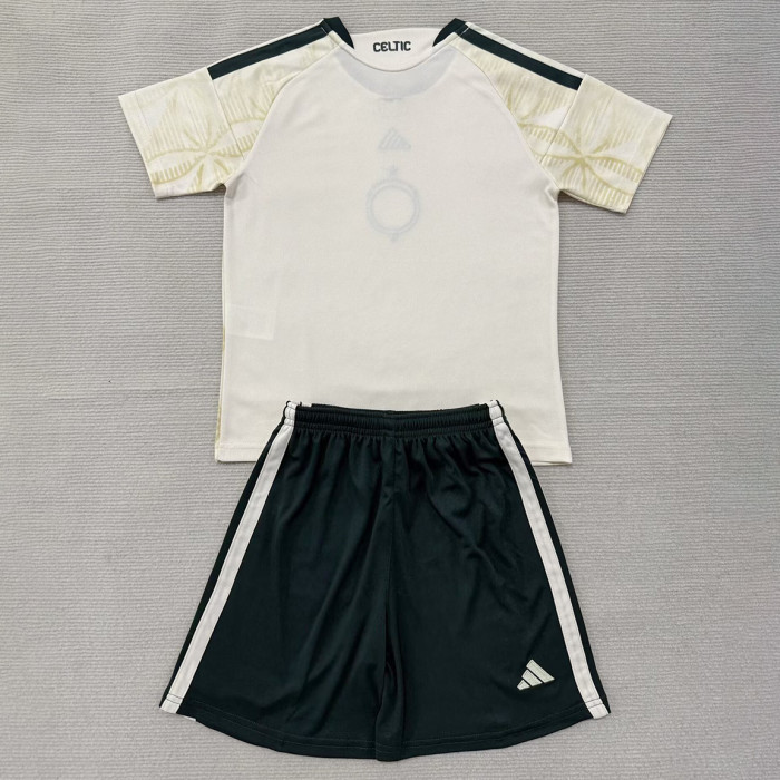 Celtic Third Kids Suit & Socks 26/27
