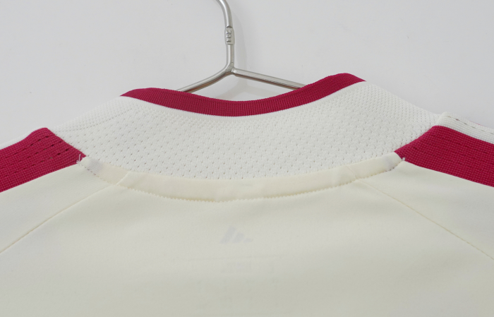 Real Madrid Player Version Quarter-Zip Training Top 2026