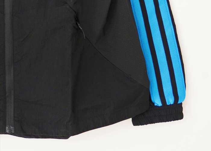 Newcastle United Training Windbreaker 2026