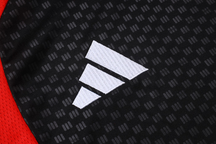 Manchester United Training Short sleeve Jersey 25/26