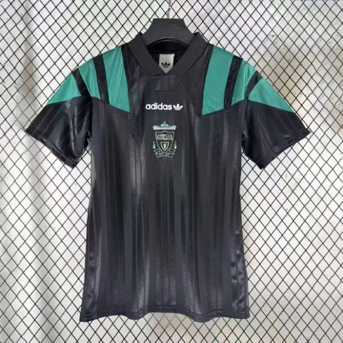 Liverpool EQT Black Men Jersey 26/27