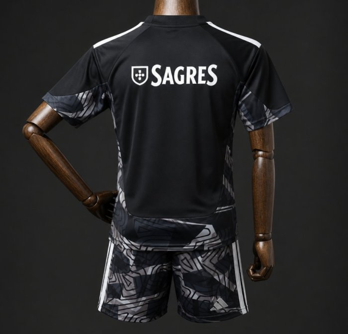SL Benfica Black Goalkeeper Kids Suit 26/27