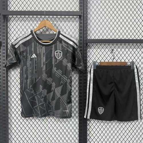 Leeds United Third Kids Suit 26/27