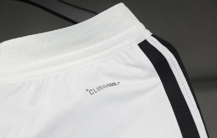 Juventus Home Player Shorts 26/27