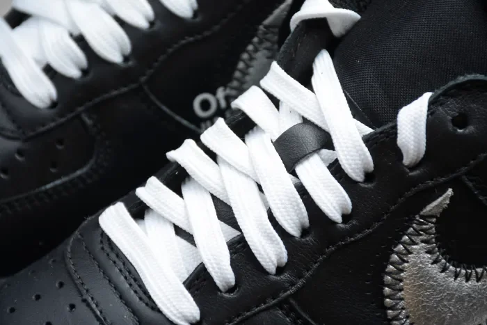 Conplex Con Off-White x MoMa x Air Force 1'07 Virgil black with zipper AV5210-001