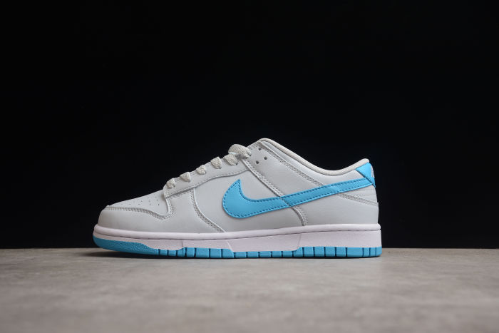 Air SB Dunk Low Light Bone Blue