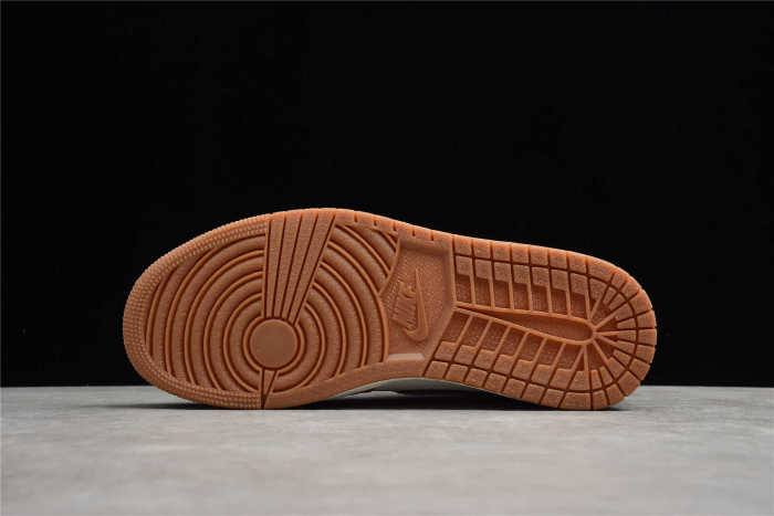 Air Jordan 1 Mid SE DC1426-100 Sail/Photo Blue