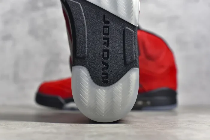 Air Jordan 5 “Raging Bull” DD0587-600
