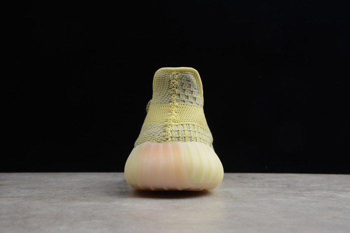 Yeezy 350 V2“Antlia ” FV3250