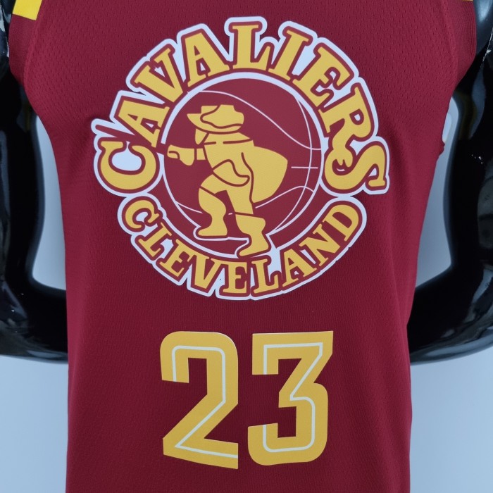 LeBron James Cleveland Cavaliers 2022 Urban Edition Swingman Jersey Red