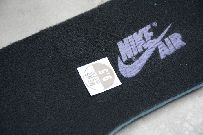 Air Jordan 1 Retro High Court Purple White 555088-500