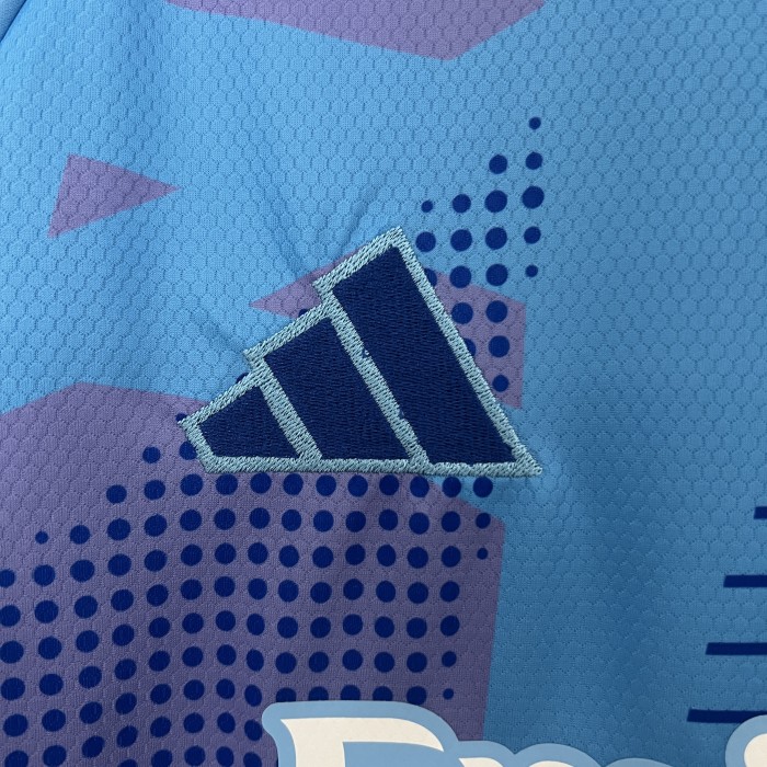 Real Madrid Goalkeeper Man Jersey 24/25 Blue