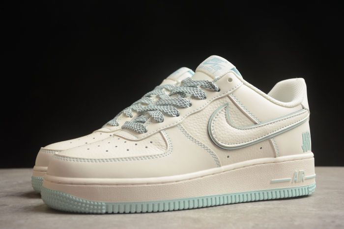Undefeated x Nike Air Force 1 07 SU19 White Light Blue