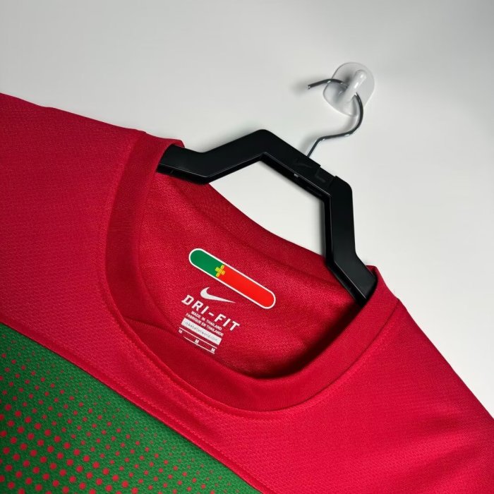 Portugal Home Retro Jersey 2010/11