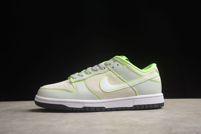 SB Dunk Low PE University Of Oregon