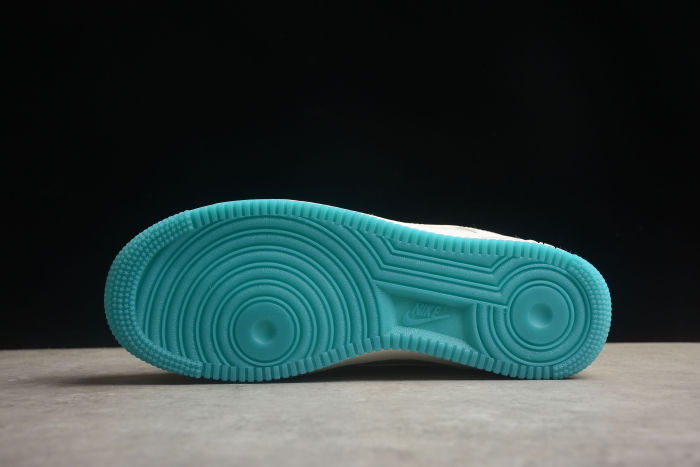 NK Air Force 1 , DD3396-131