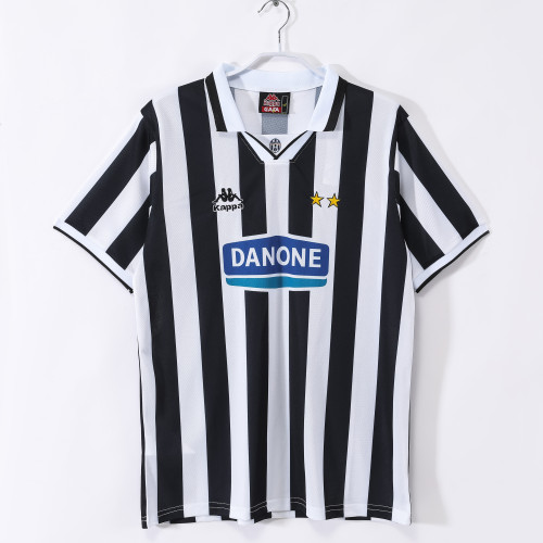 Juventus Home Retro Jersey 1994/95
