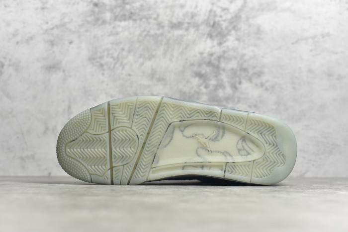 Kaws x Air Jordan 4 Retro “Cool Grey” 930155-003