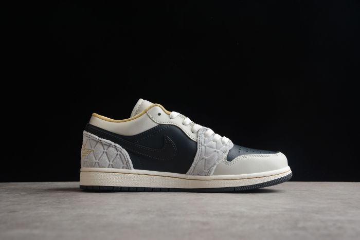 Air Jordan 1 Low Beaded Swooshes - DV1762-001