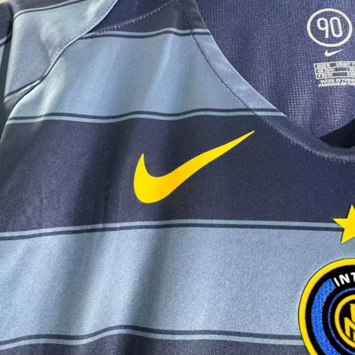 Inter Milan Third Retro Jersey 2004/05