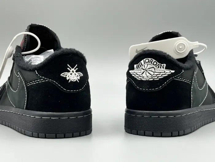 Air Jordan 1 Retro Low OG SP x Travis Scott Black