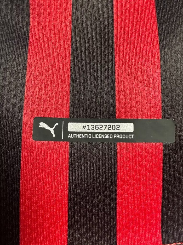 AC Milan Home Soccer Jersey 19/20