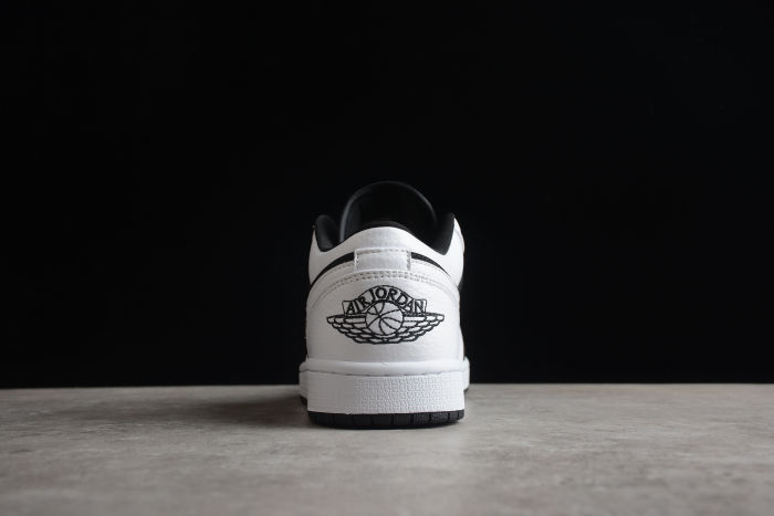 Air Jordan 1 low reverse panda white and black 553558-101