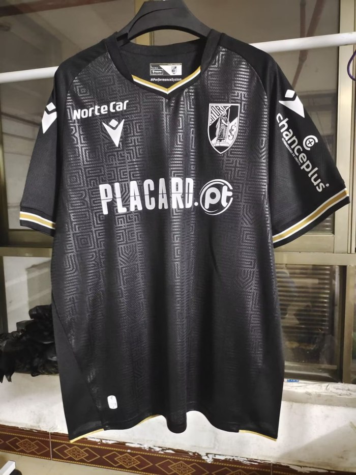 Vitória SC Away Man Jersey 24/25