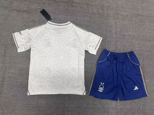 Nottingham Forest Away Kids Suit 25/26