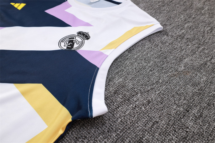 Real Madrid Training Jersey 23/24