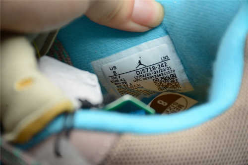 Union LA x Air Jordan 4 Retro “Taupe Haze” DJ5718-242