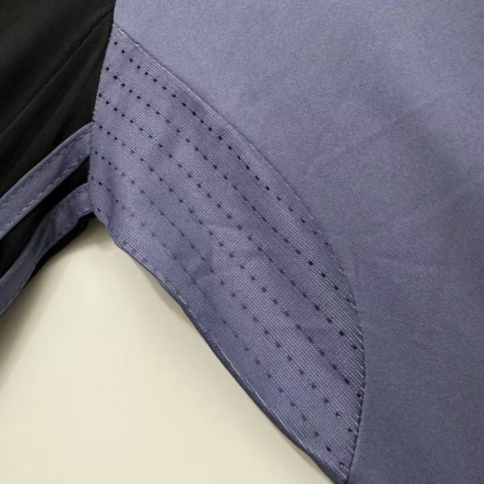 Real Madrid Third Long Sleeve Retro Jersey 2016/17